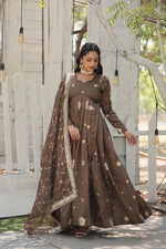Load image into Gallery viewer, Mahira Vichitra Shimmer Anarkali | Shoppers Trend