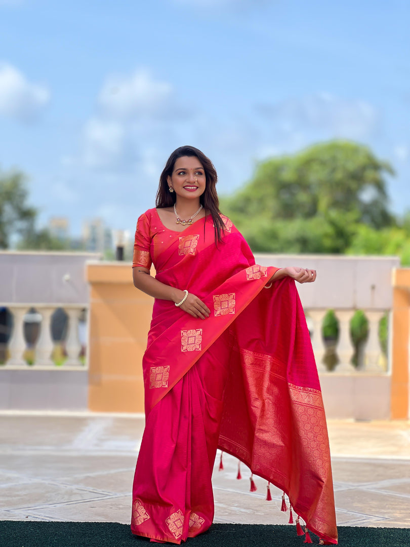 Dark Pink Soft Silk Sarees With Price and Woman Collection For Weddings Price under 1500 . this Fabric Soft Silk Saree Rich Pallu and   Zari Weaving Work Saree . This Saree Jumka With Blouse Border This Saree Most Famous Tamilnadu.