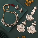Load image into Gallery viewer, Vedika Stone Necklace With Earnings | Shoppers Trend