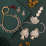 Load image into Gallery viewer, Vedika Stone Necklace With Earnings | Shoppers Trend