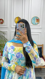 Load image into Gallery viewer, Ruhi Fox Georgette Anarkali | Shoppers Trend