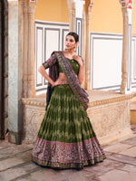 Load image into Gallery viewer, Bahula Tussar Silk Dhavani / Langa Davani / Half Sarees | Shoppers Trend
