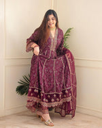 Load image into Gallery viewer, Neeta Hevay Mill Reyon With Mill Foil Anarkali | Shoppers Trend
