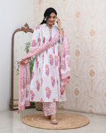 Load image into Gallery viewer, Ravina Pure Cotton  Kurti | Shoppers Trend