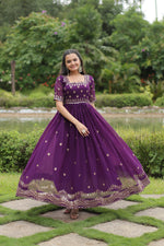 Load image into Gallery viewer, Falguni Faux Blooming Gown | Shoppers Trend