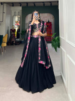 Load image into Gallery viewer, Laxminarayan Georgette Black Dhavani Set | Langa Davani Set | Shoppers Trend