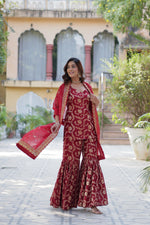 Load image into Gallery viewer, Lata Viscose Georgette Kurti | Shoppers Trend