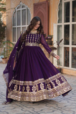 Load image into Gallery viewer, Kinjal Faux Blooming Anarkali | Shoppers Trend