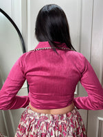 Load image into Gallery viewer, Wedding perfect rani pink lehenga with zari detailing , Stylish rani pink lehenga for parties and functions , 
Classic floral rani pink lehenga with soft cotton lining , Sequin work lehenga in rani pink for women .
