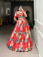 Load image into Gallery viewer, Asin Tussar Silk Dhavani Set / Langa Voni | Shoppers Trend