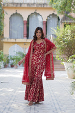 Load image into Gallery viewer, Lata Viscose Georgette Kurti | Shoppers Trend