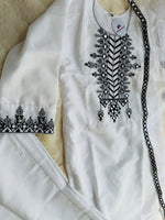 Load image into Gallery viewer, APKI HASRATE (KURTA SET) - Premium KURTA SET from shoppers trend - Just Rs. 899! Shop now at shoppers trend