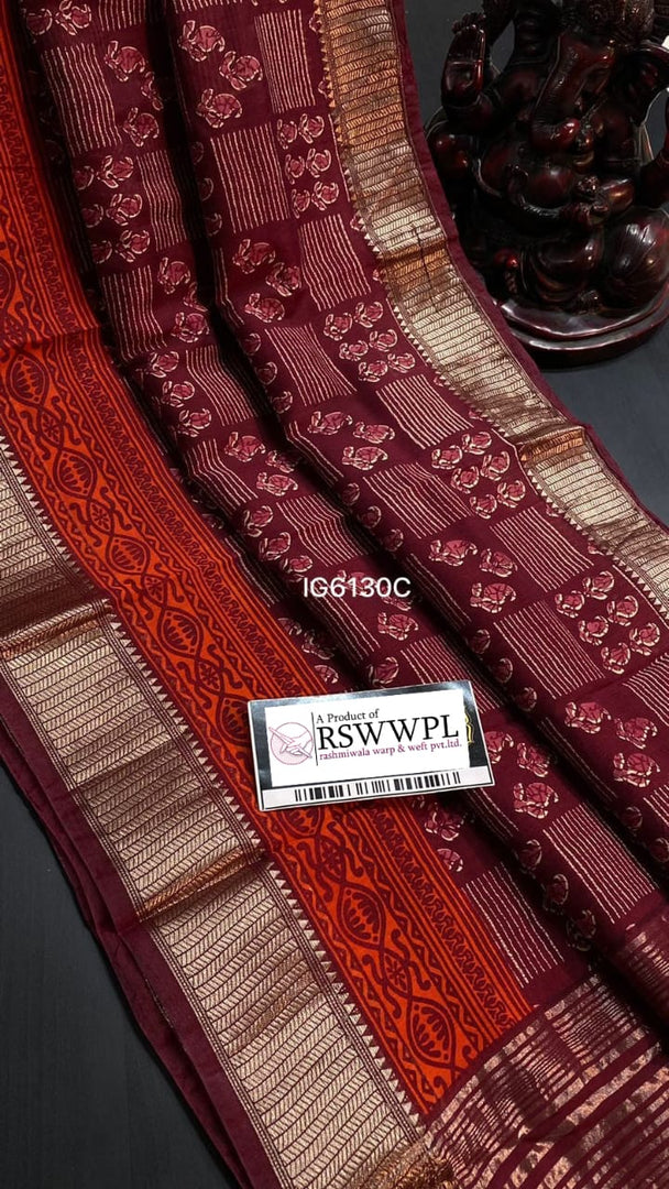 Pure Wine soft silk sarees with price and online shopping price under 1000 . This Fabric Soft Silk Saree With Silver Zari Weaving Saree . This pure soft silk saree price under 1000.