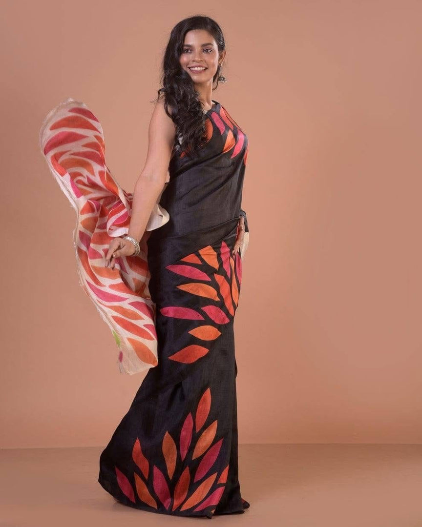 Black Color Pure Silk Saree Price and Online Shopping Price Under 1000 . this Fabric Best Popular Saree Black Pure Silk Saree Best For Wedding Wear Collection and Best fabric , Traditional Look For 2024-25 , 2025-26 . 