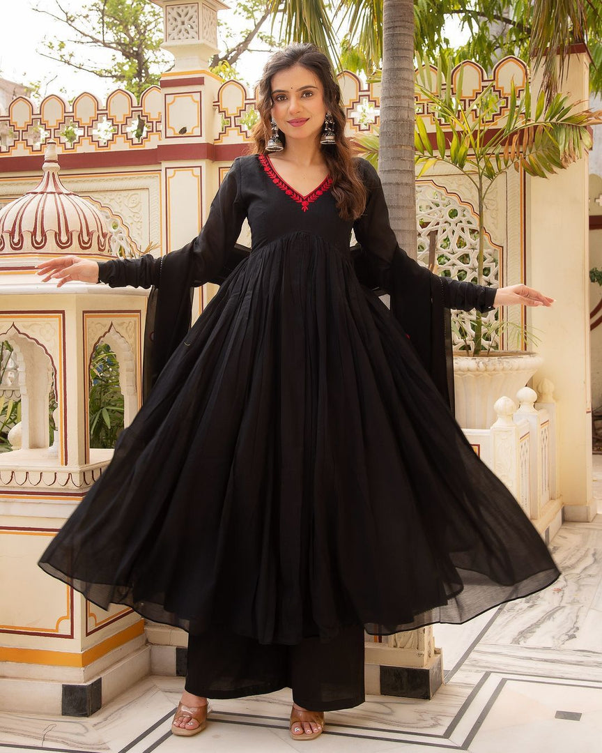 Black Fox Georgette Anarkali With Price and Online Best Choise Shopping Price Under 1500 . this Fabric Elegant Fox Georgette Anarkali set with intricate embroidery work, paired with a matching dupatta and pant. 48-inch length and machine washable for easy care. Traditional Look For 2024-25 , 2025-26 . 