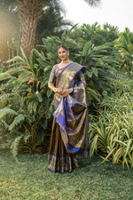 Load image into Gallery viewer, Blue Saree with Gold Zari Weaving Kanchipuram Handloom Pattu Weaving Silk Saree Most Popular and Famous saree in Kanchipuram  , Tamil Nadu  , India .
