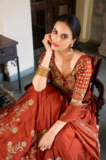 Load image into Gallery viewer, Brown Color Rangoli Silk Dhavani Set | Langa Voni | Half-Saree Price and Online Shopping Price Under 2999 , this Red Color lehenga Dhavani Set | Langa Voni With Blouse Embroidery Work with dupatta . 
