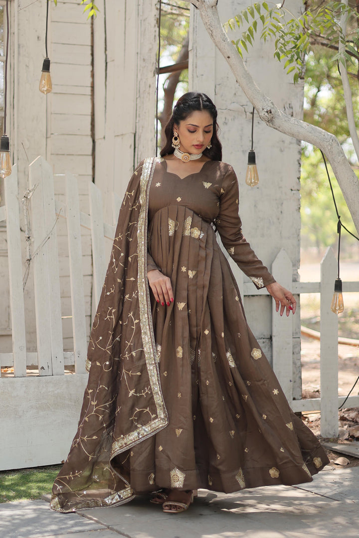 Mahira Vichitra Shimmer Anarkali | Shoppers Trend