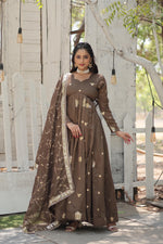 Load image into Gallery viewer, Mahira Vichitra Shimmer Anarkali | Shoppers Trend

