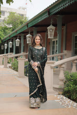 Load image into Gallery viewer, Wedding Wear Dark Green Kurti Set , Party Wear Green Kurti Set , Reception Look Green Kurti , 
 Festival Special Green Kurti , Haldi &amp; Mehendi Wear Green Kurti Set .

