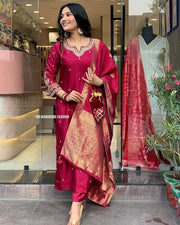 Dark Pink Heavy Banana Chanderi Silk Kurti With Price and Best for Wedding Price Under 2000 . Make a statement with this Heavy Banana Chanderi Silk Kurti Set in Size S. Featuring exquisite zari weaving, a matching dupatta, and a pant, this set is perfect for festive occasions with easy machine wash care. 