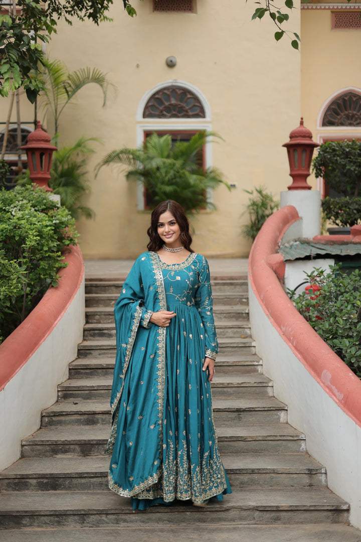 Tina Chinon Anarkali | Shoppers Trend