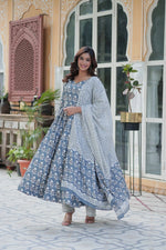 Load image into Gallery viewer, Complete pure cotton Anarkali ensemble: 52-inch top with V-neck and full sleeves, 40-inch adjustable-waist bottom, and 2.20-meter dupatta.

