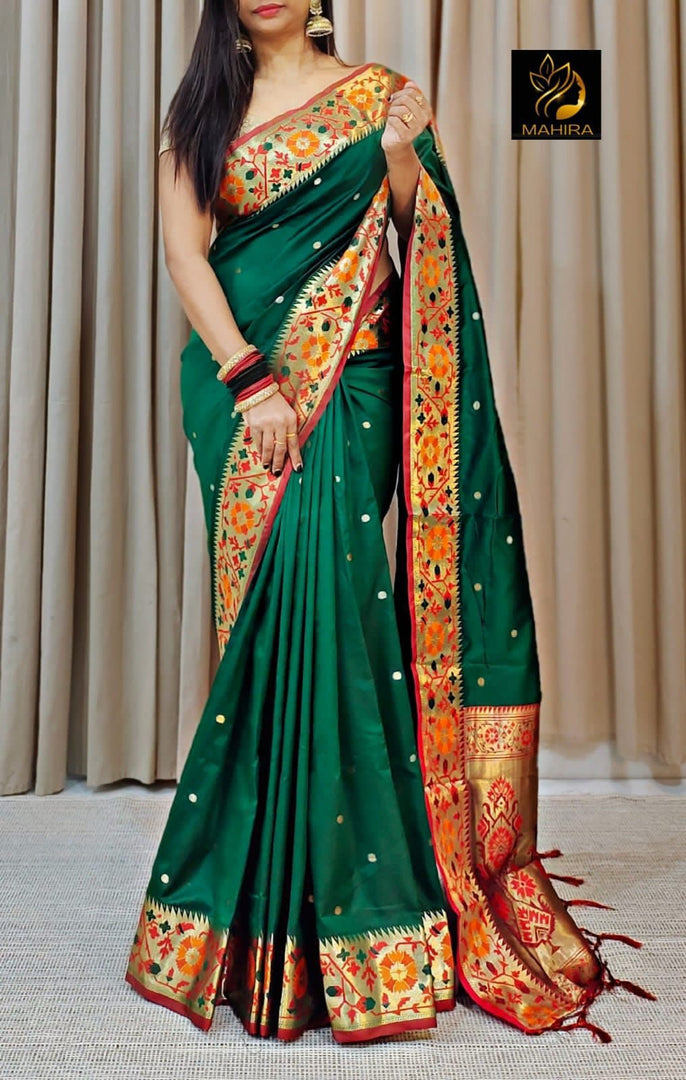 Green Silk Saree with golden border And Entrancing Dark Green Soft Silk Saree With Captivating Blouse Piece , this  Green soft silk sarees with price under 1499