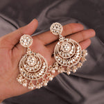 Load image into Gallery viewer, Urmila Butti Alloy Earnings Set | Shoppers trend
