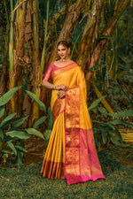 Load image into Gallery viewer, Sejal Kanchipuram Handloom Pattu Weaving Silk Saree | Shoppers Trend

