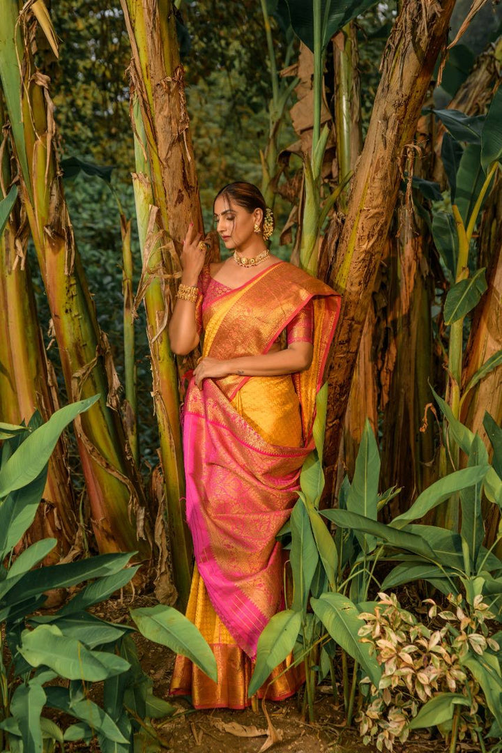 Sejal Kanchipuram Handloom Pattu Weaving Silk Saree | Shoppers Trend