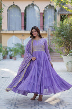 Load image into Gallery viewer, Light Purple Star Georgette Anarkali With Price and Online Best Choise Shopping Price Under 2000. This Fabric Upgrade your wardrobe with this beautiful Top SIde Heavy Embroidery Work Anarkali suit. Made from premium georgette fabric, 56-inch length, and comes with a dupatta. Easy machine wash.
