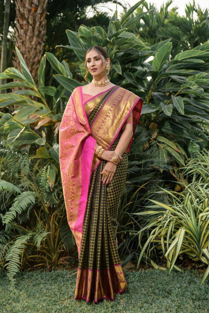 Mahendi Green Kanchipuram Handloom Pattu Weaving Silk Saree By Shoppers Trend price with Fancy Model Designer Shop By Shoppers Trend . This Saree Pink Blouse With Fully Zari Weaving Saree Of Under 1999