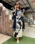 Load image into Gallery viewer, Simran Maslin Cotton Soft Black Kurti  | Shoppers Trend
