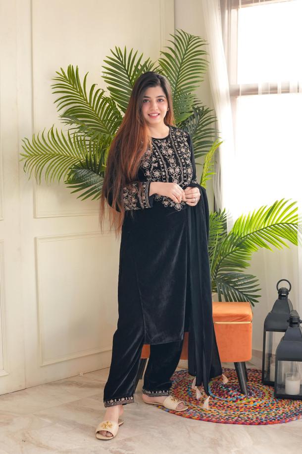 Rishi Velvet Black Kurti  | Shoppers Trend