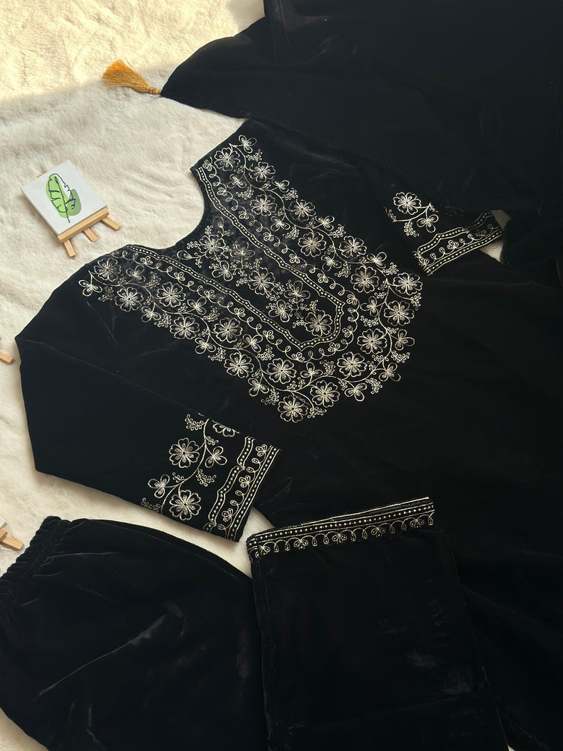 Rishi Velvet Black Kurti  | Shoppers Trend