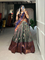 Load image into Gallery viewer, Jacquard silk Flowerer Work Navy Blue Set

