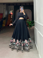 Load image into Gallery viewer, Mohini Georgette Black Dhavani / Langa Davani | Shoppers Trend
