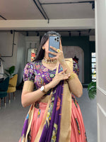 Load image into Gallery viewer, Shraddha Dola Silk Purple Dhavani | Shoppers Trend
