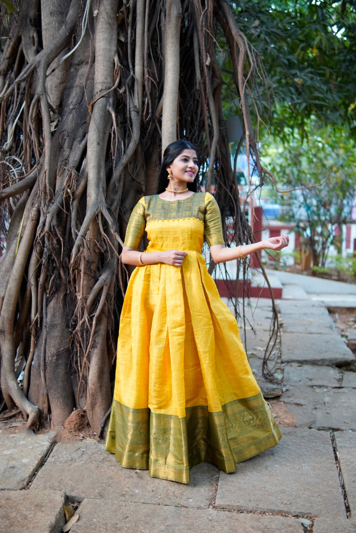 Maitri Kanjivaram Gown | Shoppers Trend