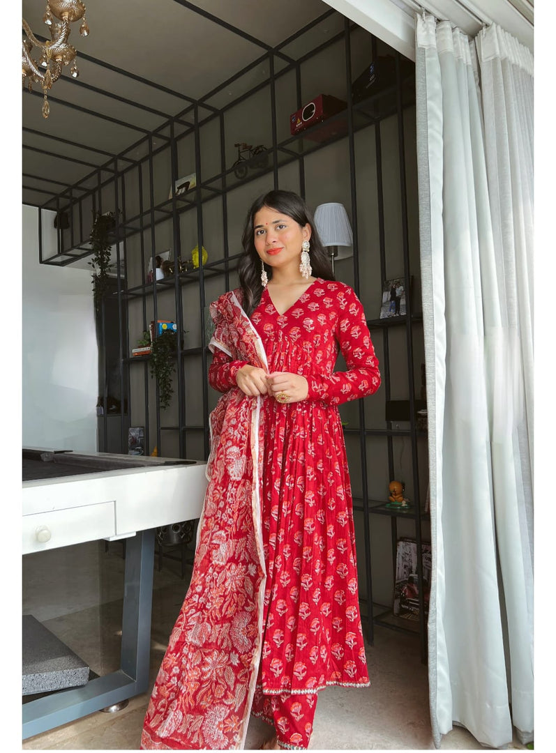 Reya Pure Cotton Red Anarkali | Shoppers Trend