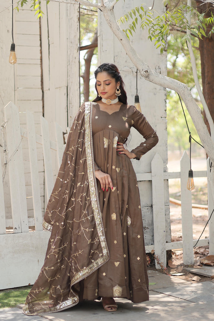 Myra Vichitra Shimmer Anarkali | Shoppers Trend