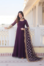 Load image into Gallery viewer, Jeesica Faux Blooming Pink Anarkali | Shoppers Trend

