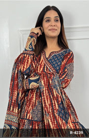 Jasmin Pure Cotton Anarkali | Shoppers Trend