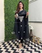 Load image into Gallery viewer, Jiya Rayon Kurti | Shoppers Trend
