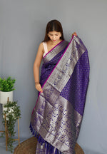 Load image into Gallery viewer, Jaya Silk Saree | Shoppers Trend
