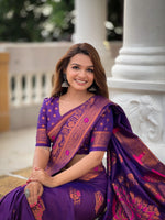 Load image into Gallery viewer, Maalika Soft Paithani Silk Saree | Shoppers Trend
