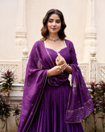 Load image into Gallery viewer, Maya Pure Chanderi Dhavani / Langa Davani / Half Sarees | Shoppers Trend
