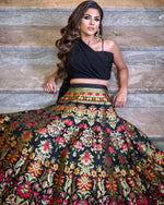 Load image into Gallery viewer, Jinal Banarasi Silk Black Dhavani Set | Langa Voni | Shoppers Trend
