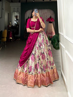 Load image into Gallery viewer, Chhaya Dola Silk Dhavani Set / Half Saree / Langa voni | Shoppers Trend
